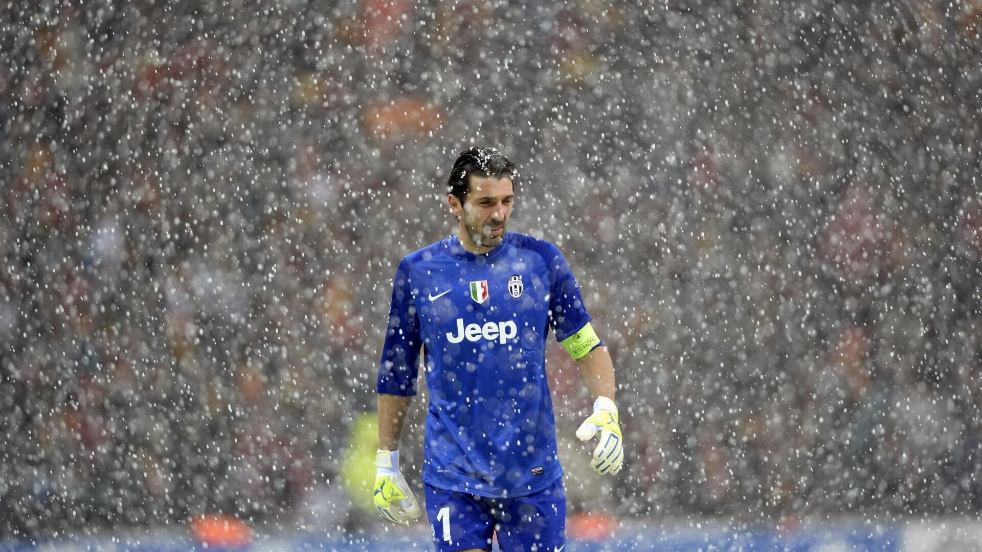 舞台越大，哈兰德越强，皇家社会掀翻曼城的背后，是巨星的真正诞生