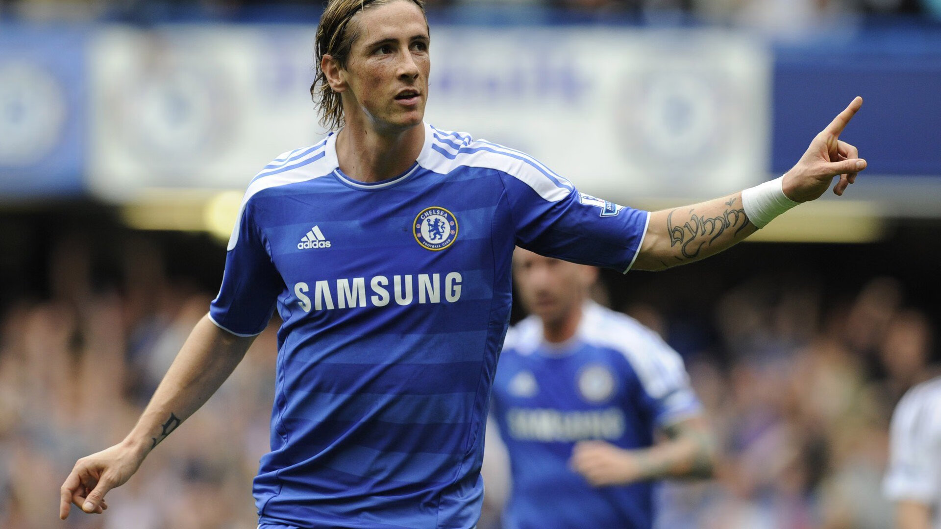 帕尔默爆发,勒沃库森鏖战摩纳哥,当药厂的奇迹遇上银行家的野心